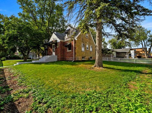 630 E End Ave, Hillside, IL, 60162-1048 | Card Image