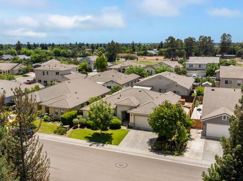 714 Elk Hills Drive, Galt, CA, 95632 | Card Image
