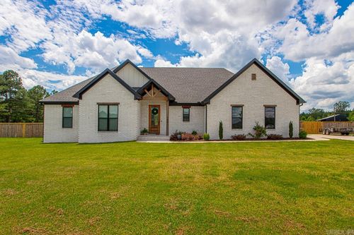 1001 Cambri Ln, Hensley, AR, 72065-5007 | Card Image