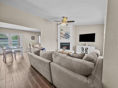 2114 Cottage Oak Ln, Colleyville, TX, 76034-3059 | Card Image