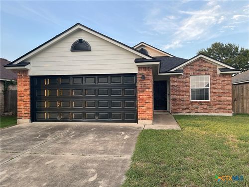 210 Yellowstone Dr, Victoria, TX, 77904-3660 | Card Image