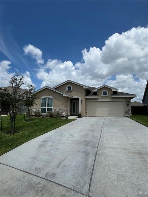 2417 Paso Dr, Harlingen, TX, 78550-2906 | Card Image