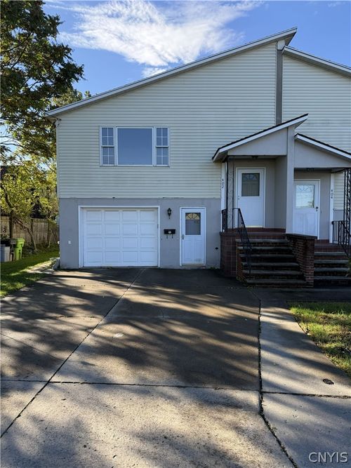 402-404 Galster Avenue, Salina, NY, 13206 | Card Image