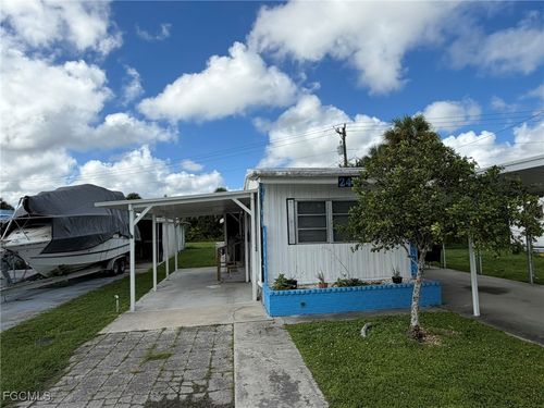 248 Flame Ln, NORTH FORT MYERS, FL, 33917-6523 | Card Image