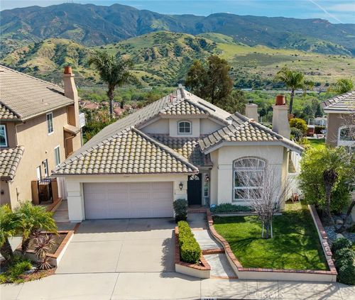 5650 Picasso Dr, Yorba Linda, CA, 92887-5606 | Card Image