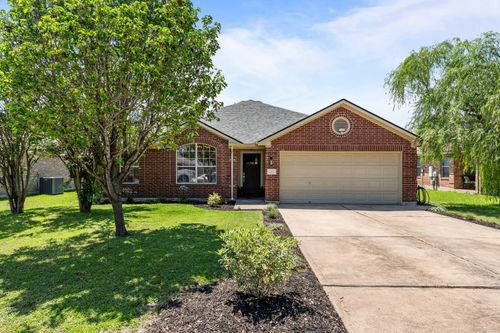 113 Hanstrom Dr, Hutto, TX, 78634-4339 | Card Image