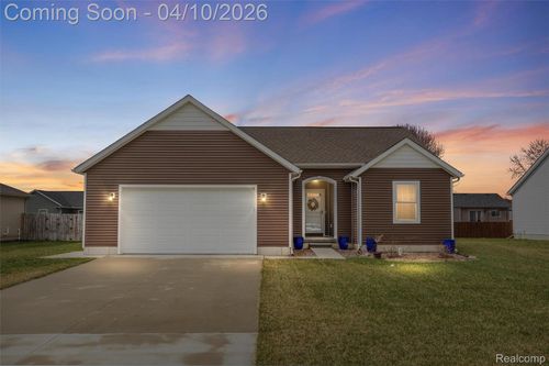 307 Marion Ave, Kimball, MI, 48074-4546 | Card Image