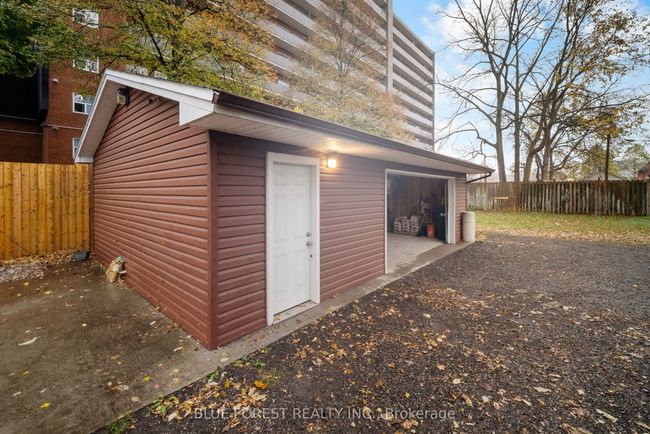 246 Grey St, House other with 3 bedrooms, 2 bathrooms and 4 parking in London ON | Image 31