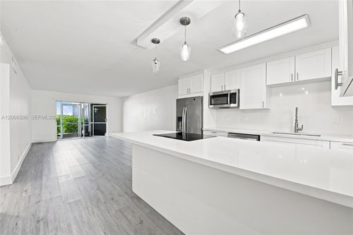 115-222 N Federal Hwy, Deerfield Beach, FL, 33441-3604 | Card Image