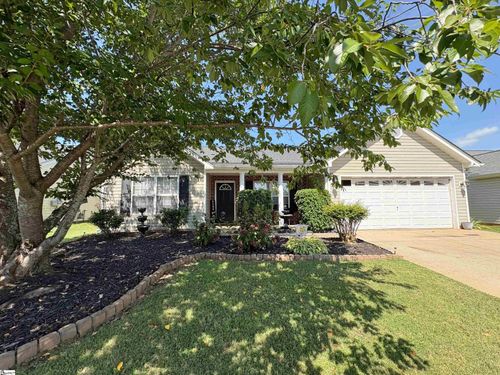 15 Seaside Ln, GREER, SC, 29650-4773 | Card Image