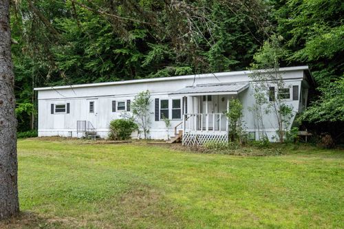 398 Wild Ammonoosuc Rd, Bath, NH, 03740-4639 | Card Image
