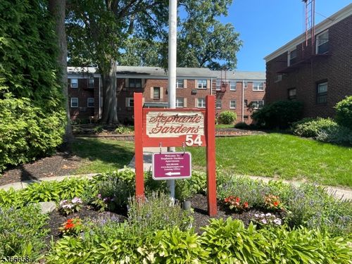 apt-b06-54 3rd Ave, Garwood, NJ, 07027-1136 | Card Image