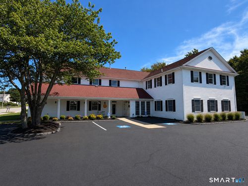 3c-158 S Broad St, Pawcatuck, CT, 06379-3961 | Card Image