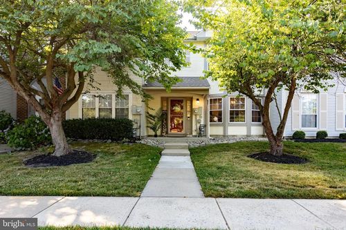 82 Beacon Pl, Robbinsville, NJ, 08691-3030 | Card Image
