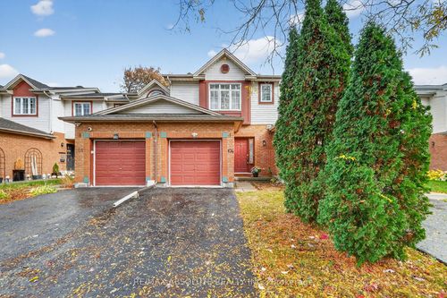 104 College Cir, Ottawa, ON, K1K4R9 | Card Image