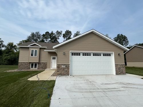 1330 Greenleaf Rd, Owatonna, MN, 55060-4610 | Card Image