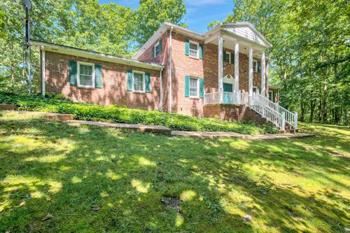 107 Leslie Ln, Hohenwald, TN, 38462-1100 | Card Image