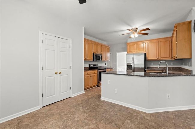 194 Lake Ruby Dr, House other with 6 bedrooms, 4 bathrooms and null parking in Suwanee GA | Image 20