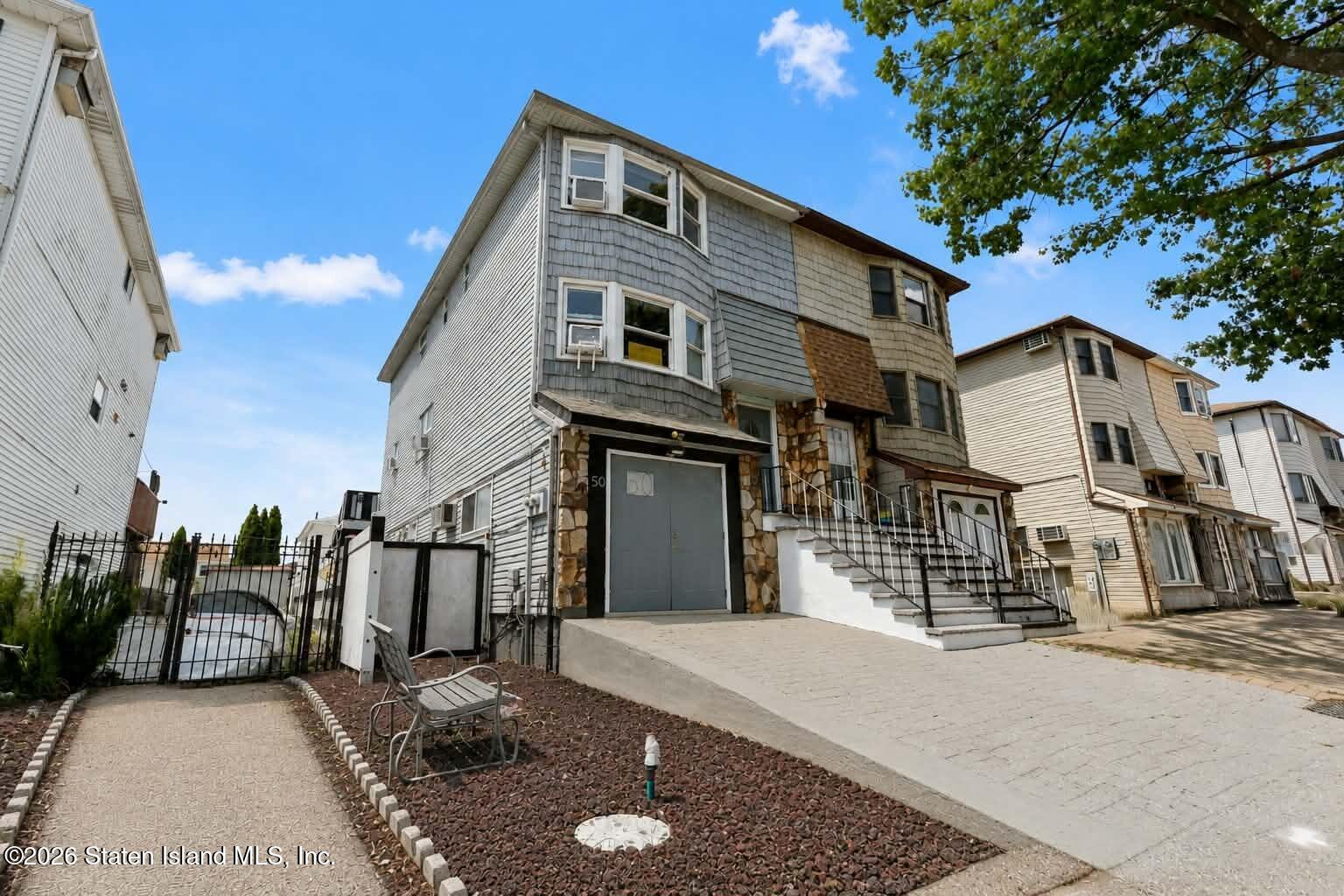 Residential in Staten Island 2