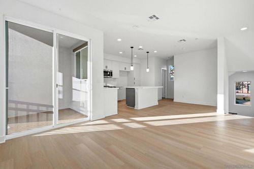 406 Zoey Ln, San Marcos, CA, 92069 | Card Image
