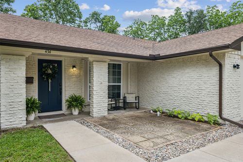 434 Jamestown Dr, Garland, TX, 75043-2319 | Card Image