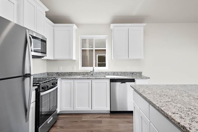 18741 Edison St Nw, House other with 3 bedrooms, 2 bathrooms and null parking in Elk River MN | Image 10