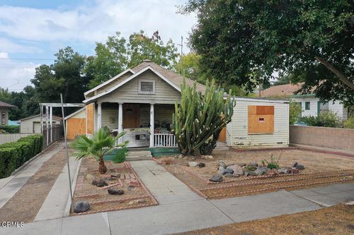 131 N Ivy Ave, Monrovia, CA, 91016-2219 | Card Image