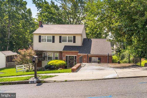 24 Winding Way, UPPER CHICHESTER, PA, 19061-2936 | Card Image