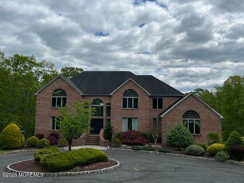 11 Liberty Ln, MILLSTONE TOWNSHIP, NJ, 08535-8177 | Card Image