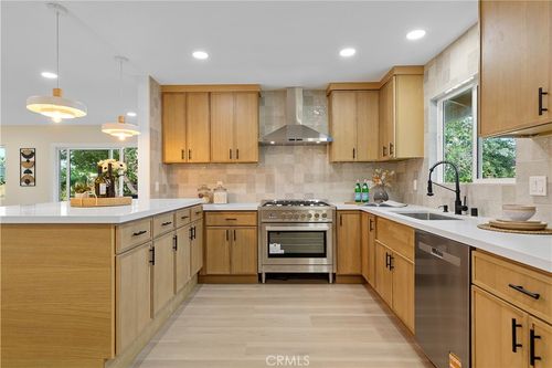 2507 E Banyan Ct, Anaheim, CA, 92806-2235 | Card Image