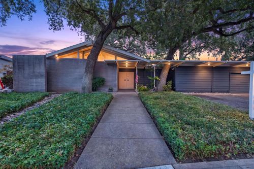 7714 Parkwoods Drive, Stockton, CA, 95207 | Card Image