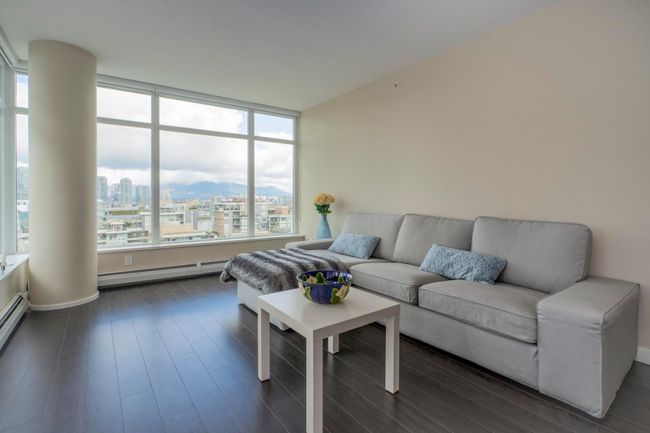 168 W 1 St Avenue, Condo with 1 bedrooms, 0 bathrooms and 1 parking in Vancouver BC | Image 3