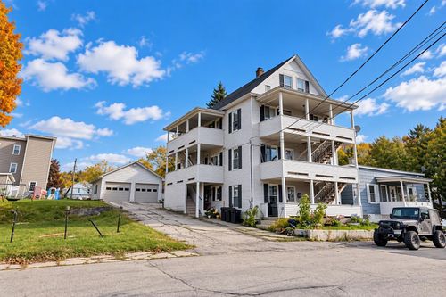 668 Hampshire St, Berlin, NH, 03570-3256 | Card Image