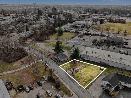 18 Banklick St, Florence, KY, 41042-2144 | Card Image