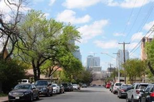 a-1113 E 3rd St, Austin, TX, 78702-4260 | Card Image