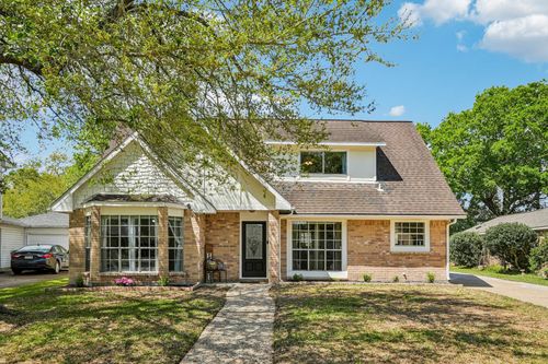 207 Lochnell Dr, Houston, TX, 77062-2512 | Card Image