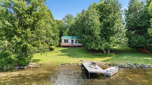 236 Halls Lane, Perth, ON, K7H3C9 | Card Image