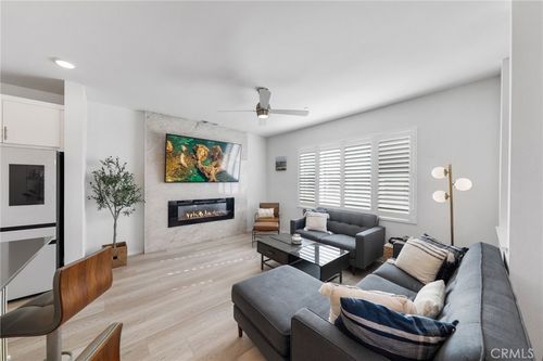 303 Sweet Pl, Fallbrook, CA, 92028-6549 | Card Image