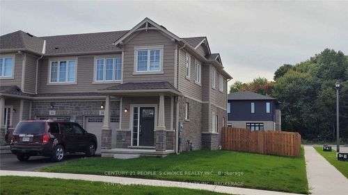 56 Lymburner St, Fonthill, ON, L0S1E6 | Card Image