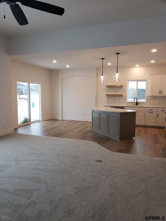 5408 N 190 Th Ave, House other with 3 bedrooms, 2 bathrooms and 3 parking in Elkhorn NE | Image 8