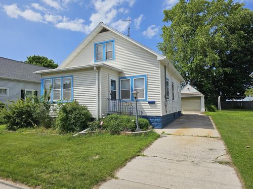 2216 12th Street, Two Rivers, WI, 54241 | Card Image