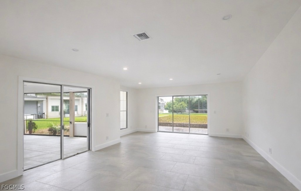 Residential in Cape Coral 5