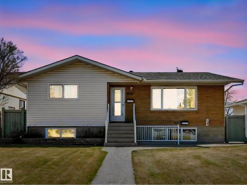 12715 95 St Nw, Edmonton, AB, T5E3X8 | Card Image