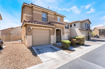 5989 Nectarine Grove Court, House other with 3 bedrooms, 1 bathrooms and null parking in Las Vegas NV | Image 3