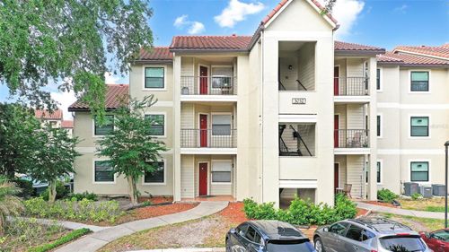 201-3032 Parkway Blvd, KISSIMMEE, FL, 34747-4543 | Card Image
