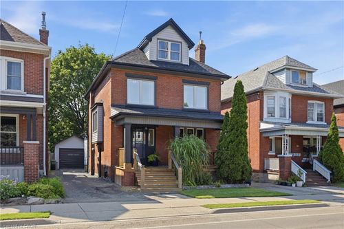 70 Gage Ave S, Hamilton, ON, L8M3C9 | Card Image
