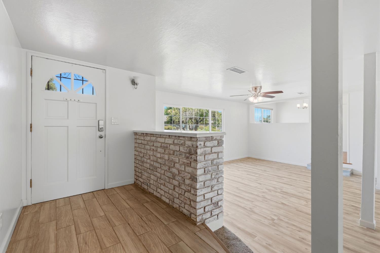 Residential in Hanford 4