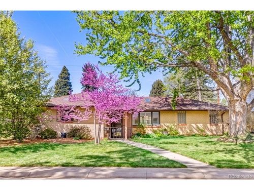 221 Magnolia St, Denver, CO, 80220-6009 | Card Image