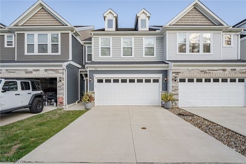 875 S Parkside Drive, Westlake, OH, 44145 | Card Image