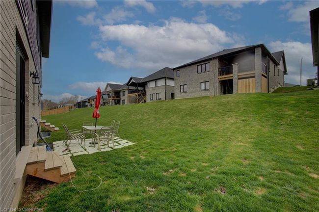 123 2 Nd St, House other with 3 bedrooms, 3 bathrooms and 3 parking in Walkerton ON | Image 36